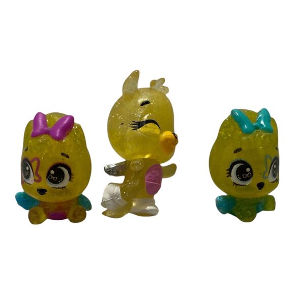 Hatchimals Lot of Random Mini Figures Colleggtibles Glamfetti Animal Toy - Picture 1 of 4
